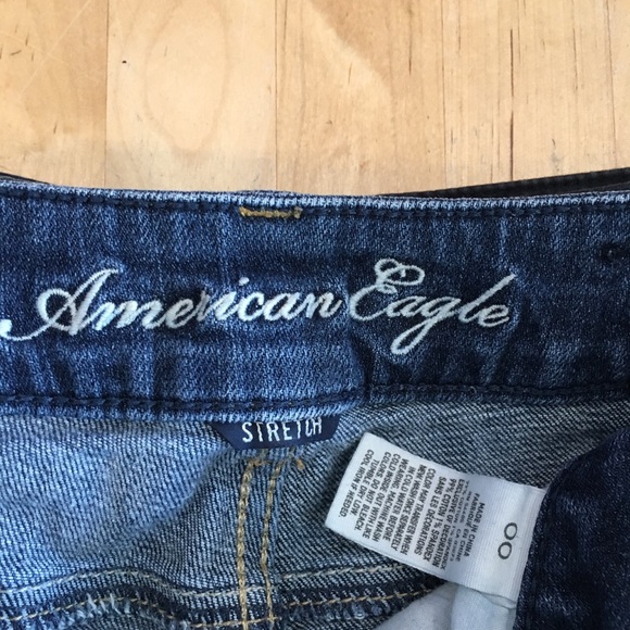 American Eagle & Volcom shorts 
Size 0 - Picture 3 of 3